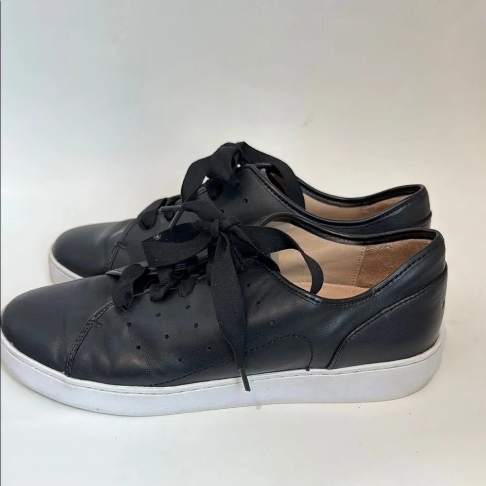 VIONIC | Keke Arch Support Fashion Sneakers | Black Leather | 9.5